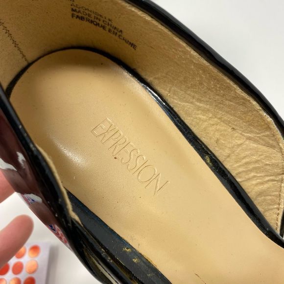 Expression |  Black and Clear Pointed Toe Pumps - Picture 8 of 9